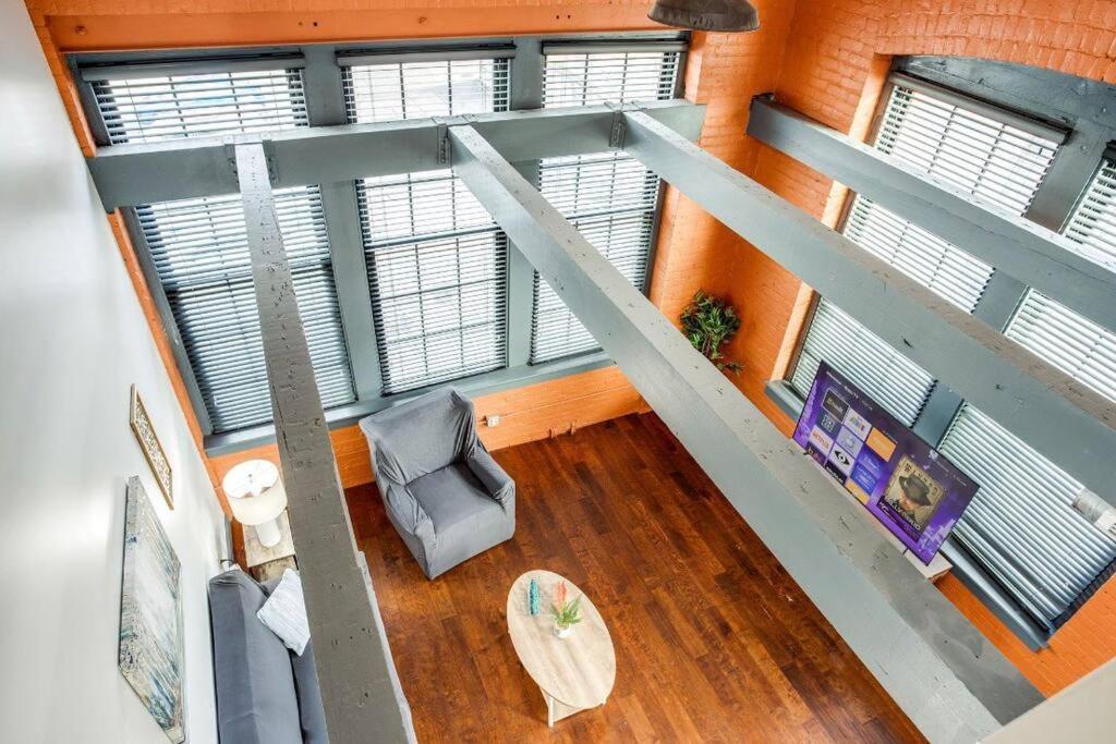 Centric Modern Loft W/ King Beds & Smart Gametable Villa Rochester Exterior photo